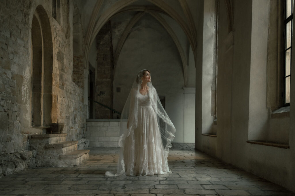 reportaz-slubny-w-opactwie-benedyktynow